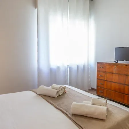 5 Min Dal Mare Centro Wi-fi & Balcone Falconara Marittima